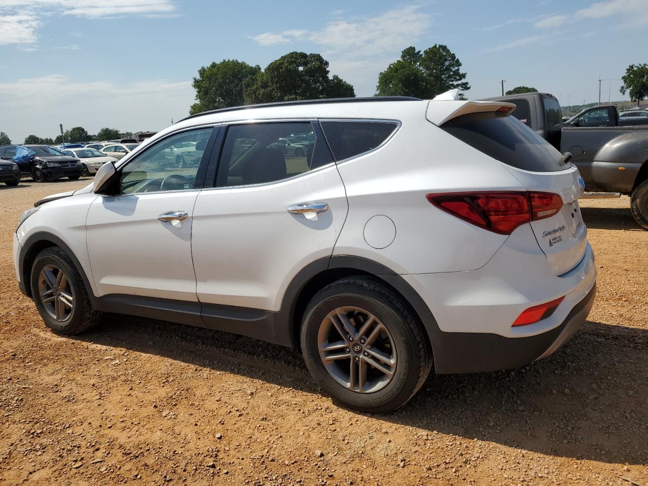 2017 HYUNDAI SANTA FE SPORT photo 3
