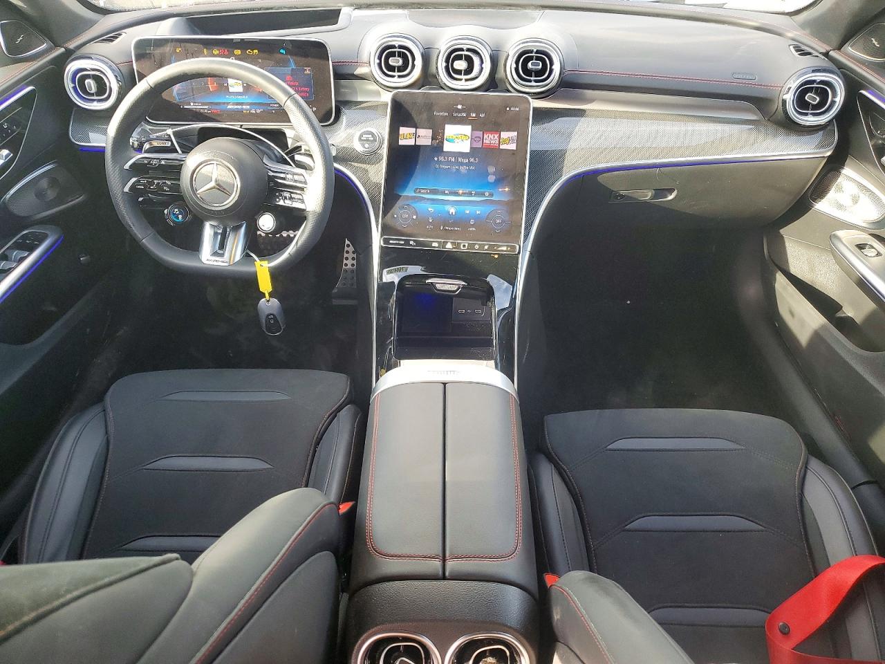 2025 MERCEDES-BENZ C 43 AMG photo 15