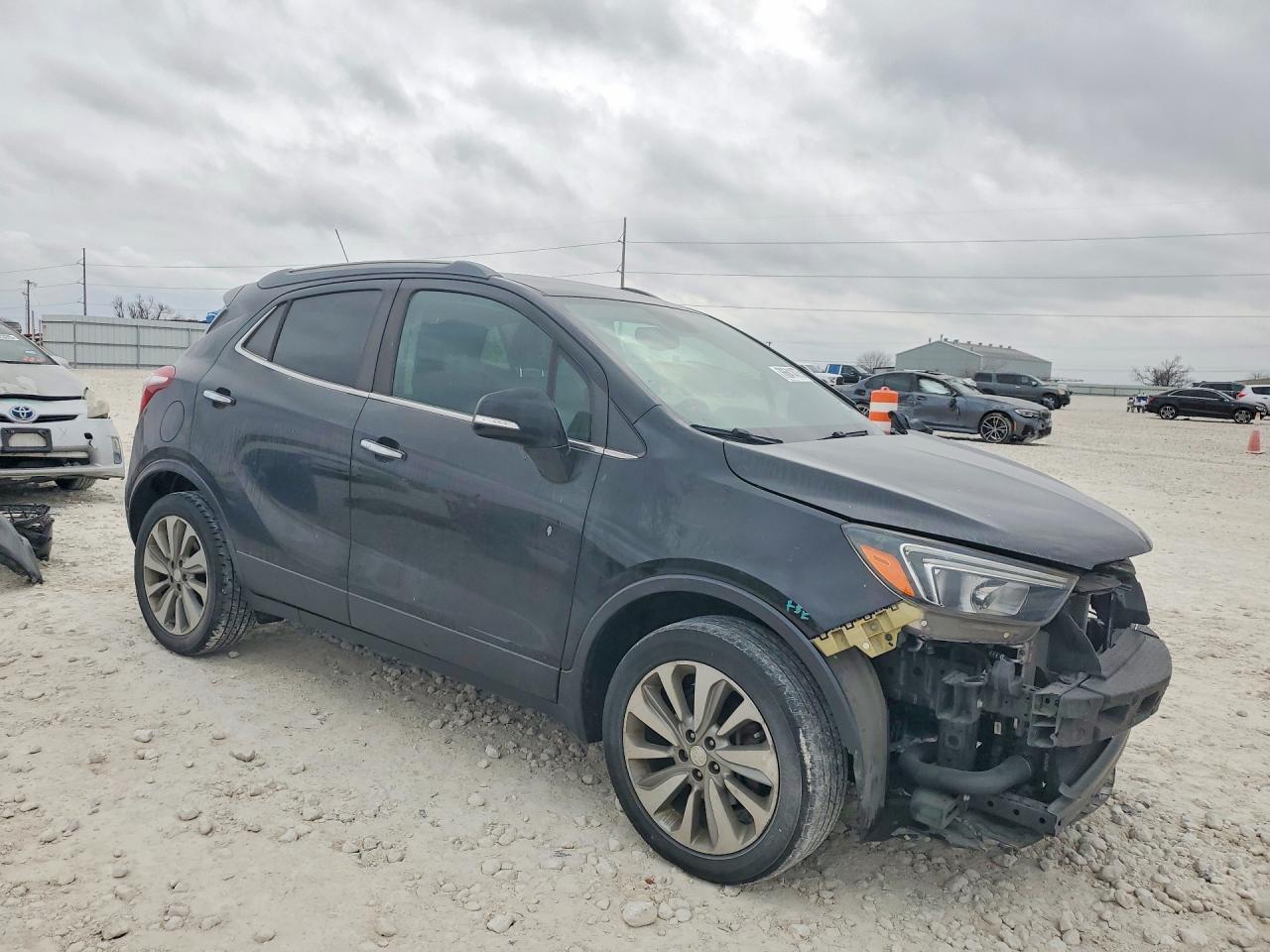 2017 BUICK ENCORE PREFERRED photo 4