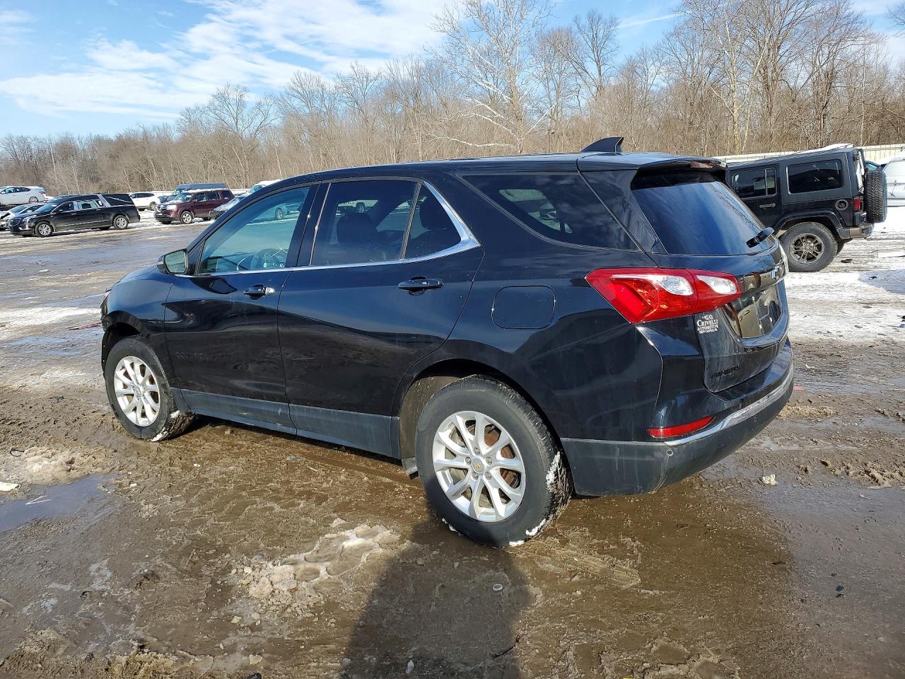 2019 CHEVROLET EQUINOX LT photo 2
