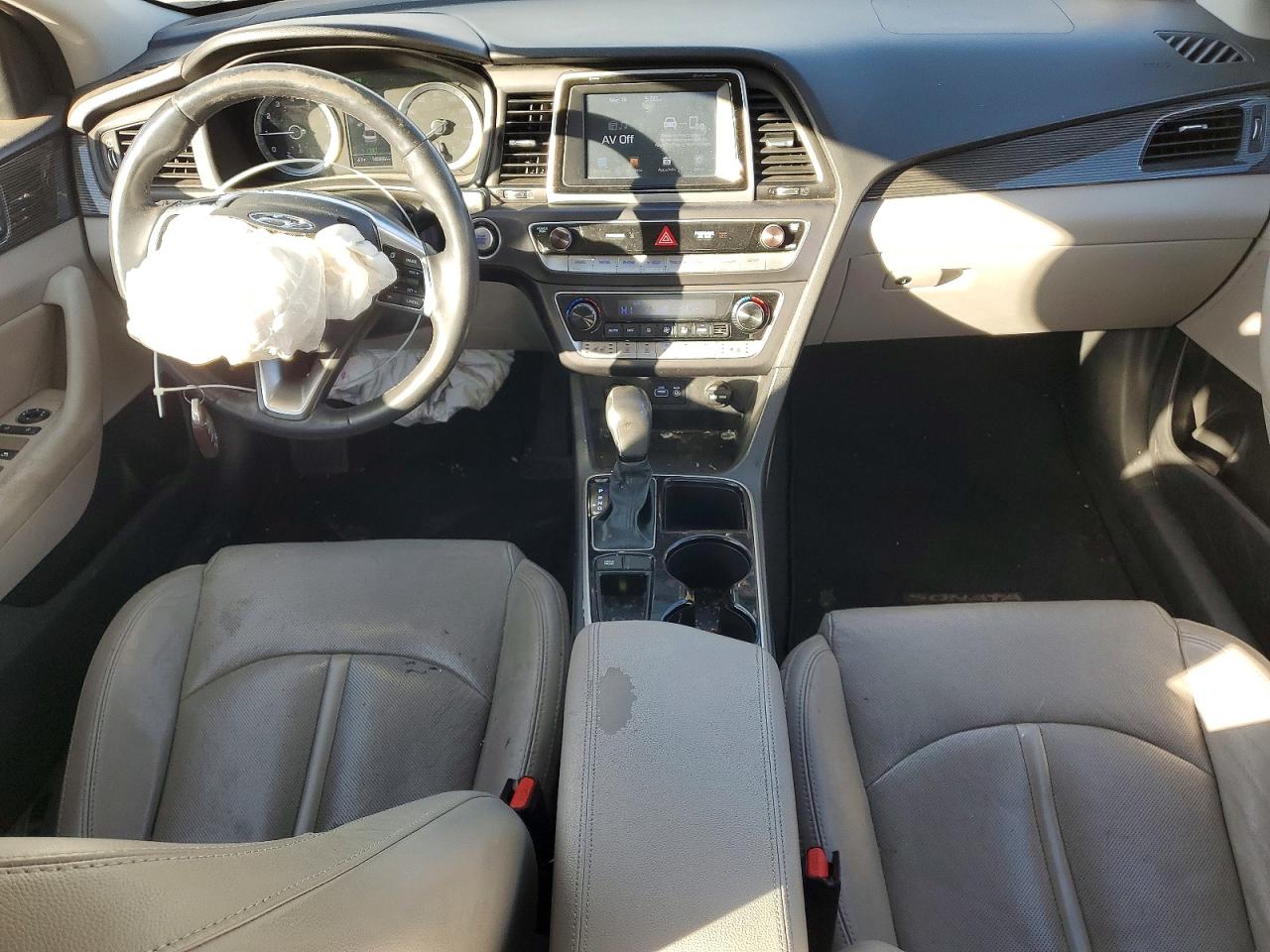 2018 HYUNDAI SONATA SPORT photo 22