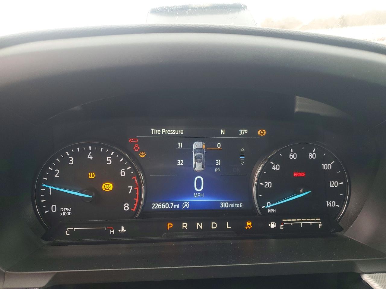 2024 FORD EXPLORER XLT photo 17