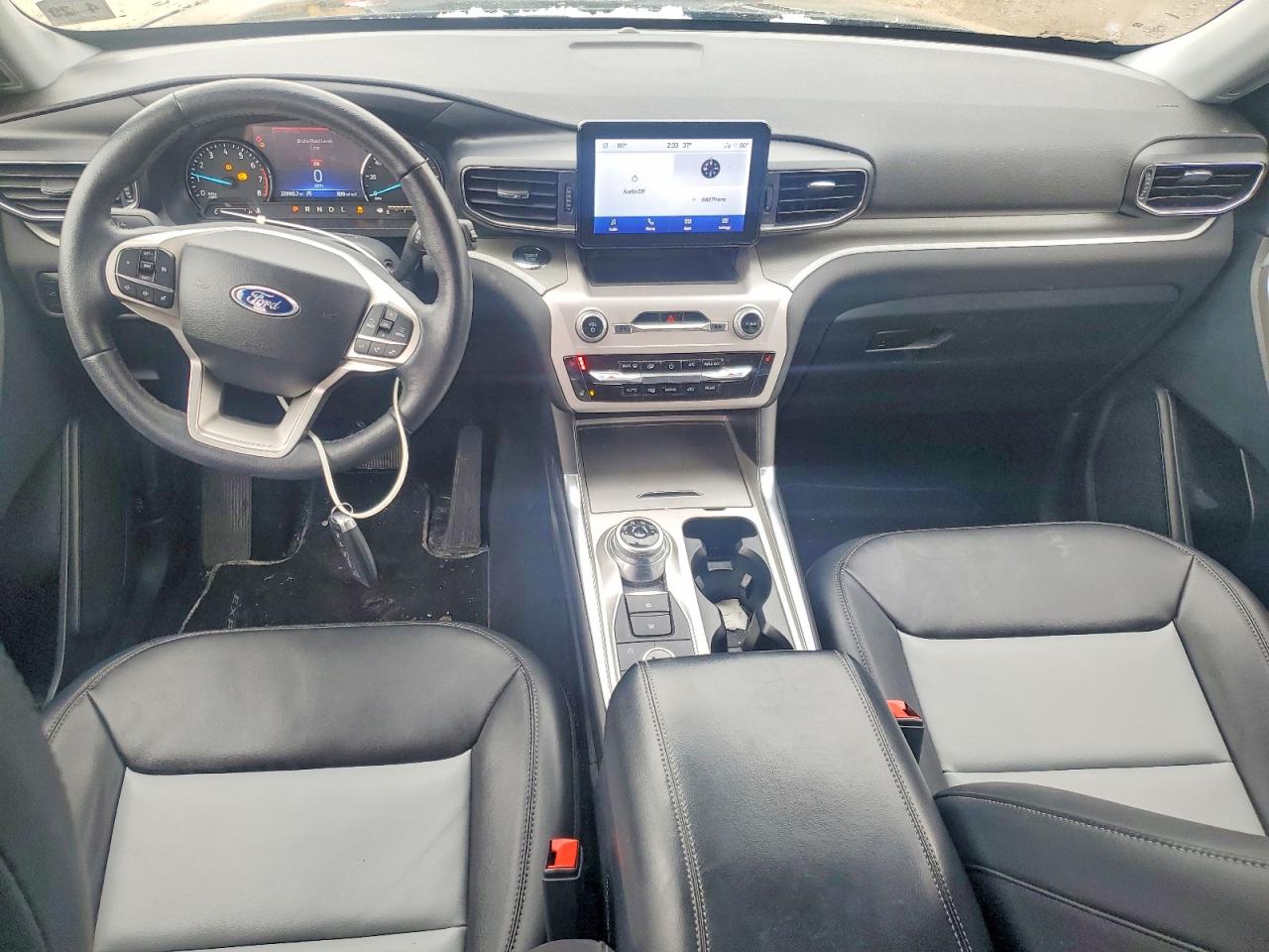 2024 FORD EXPLORER XLT photo 15