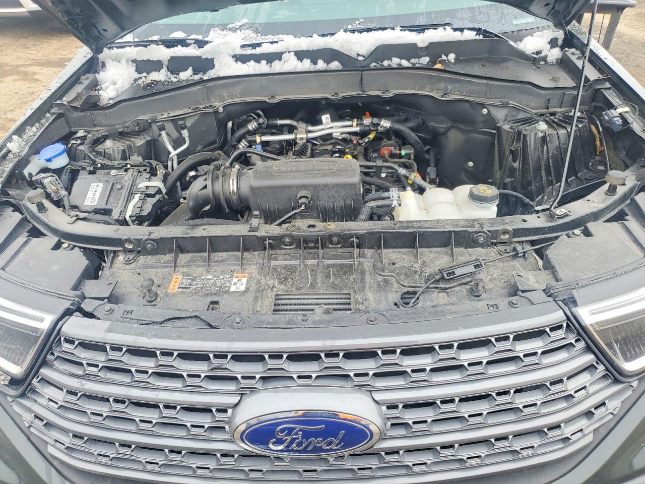 2024 FORD EXPLORER XLT photo 23