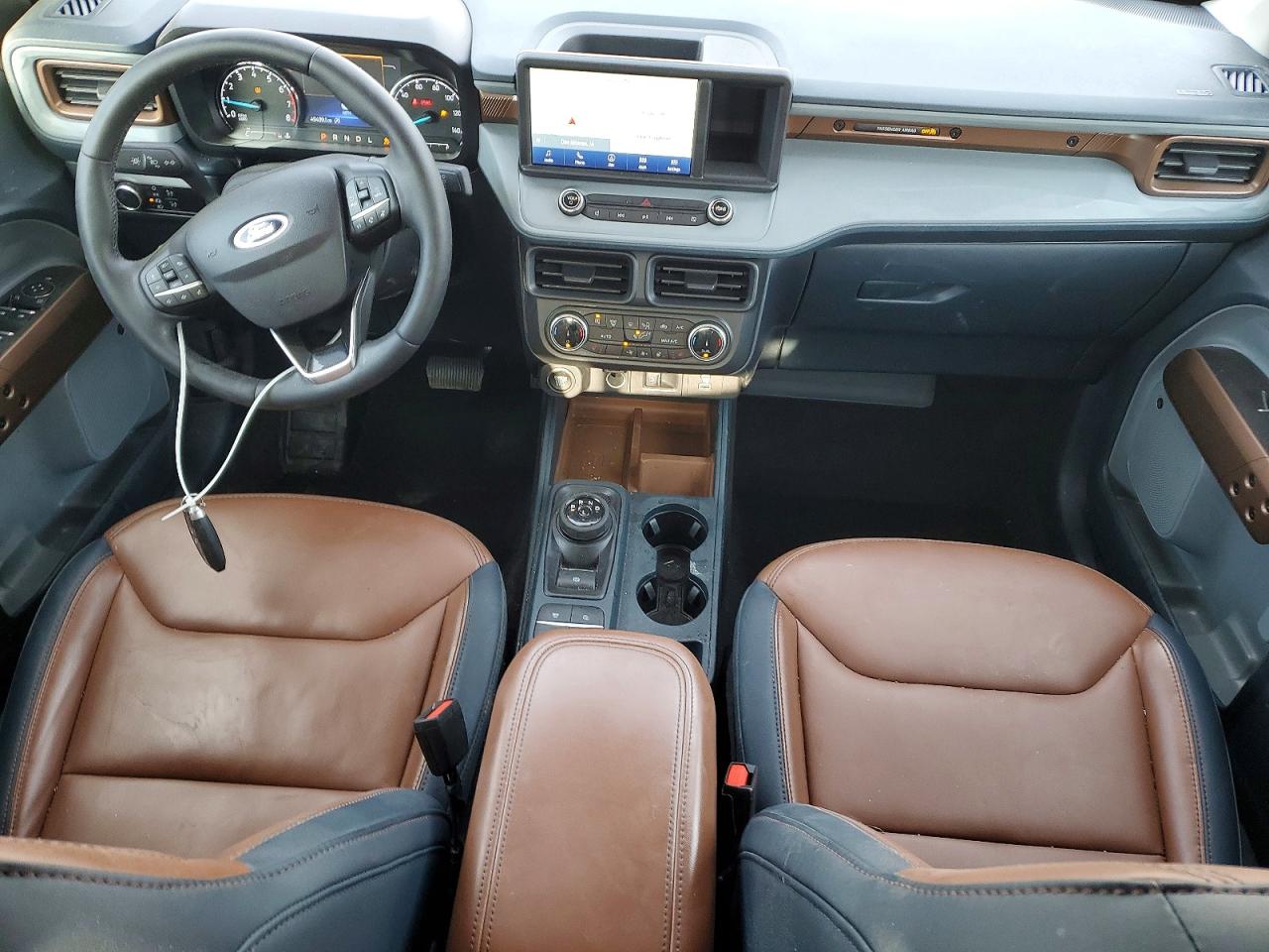 2024 FORD MAVERICK LARIAT photo 8