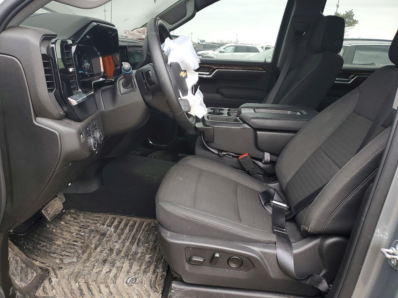 2025 CHEVROLET SILVERADO K1500 LT-L photo 13