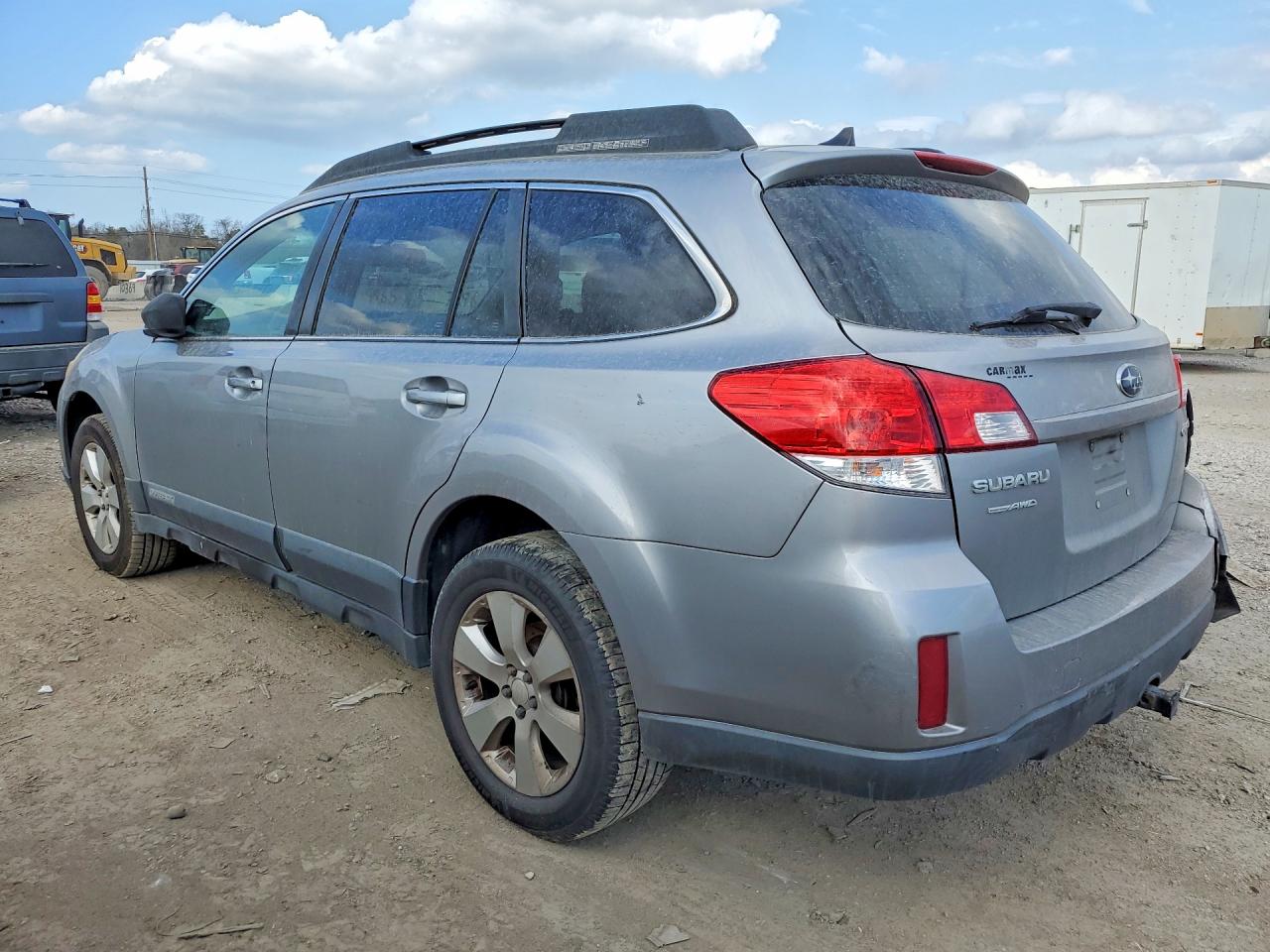 2011 SUBARU OUTBACK 2.5I LIMITED photo 2