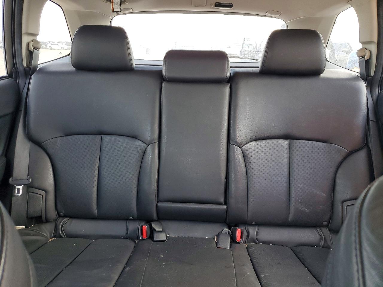 2011 SUBARU OUTBACK 2.5I LIMITED photo 10