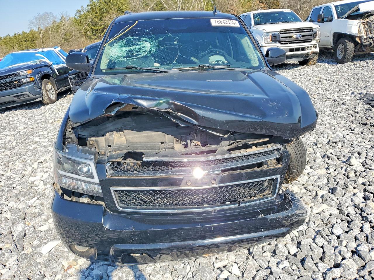 2011 CHEVROLET SUBURBAN K2500 LT photo 9