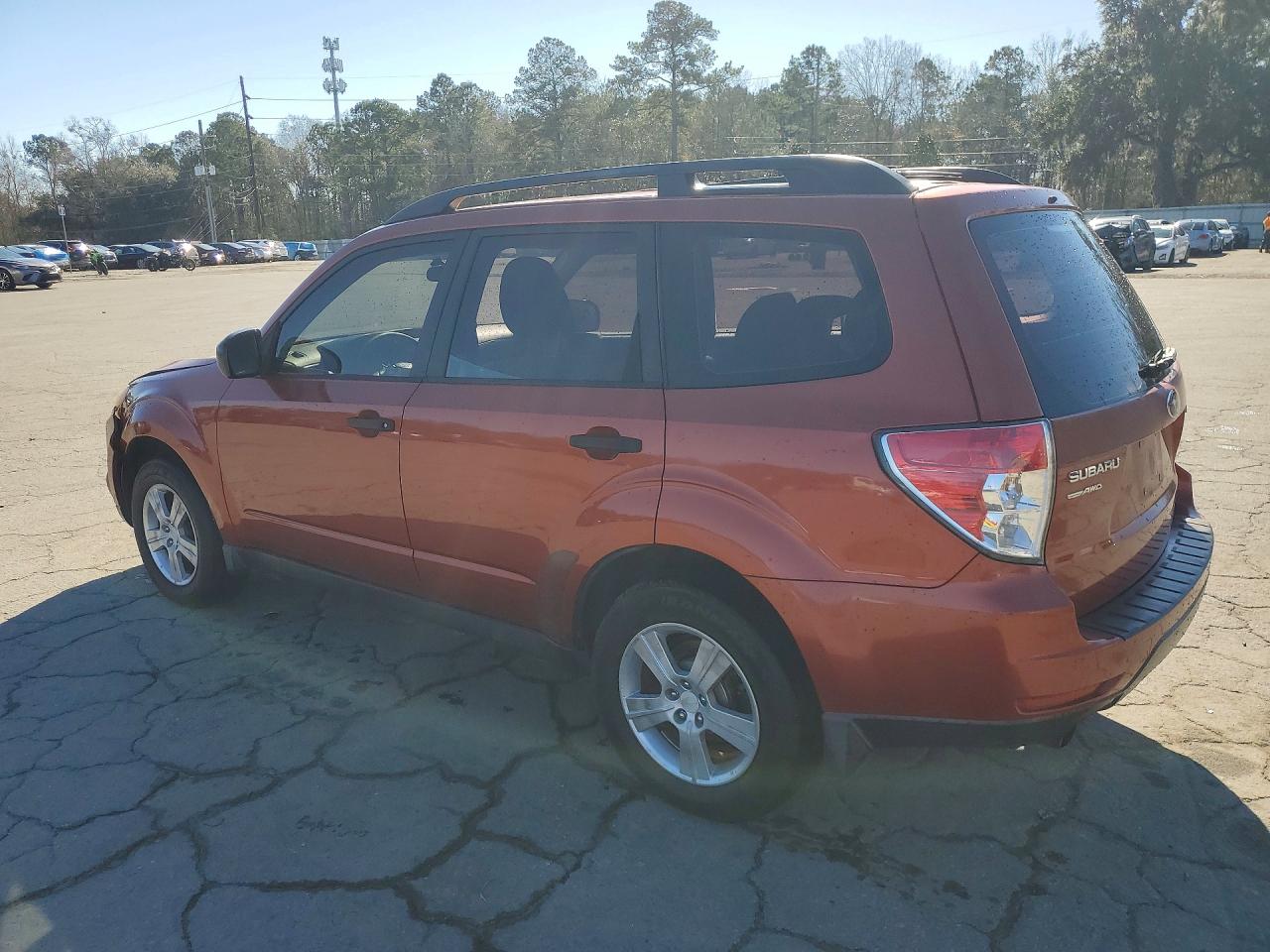 2011 SUBARU FORESTER 2.5X photo 4