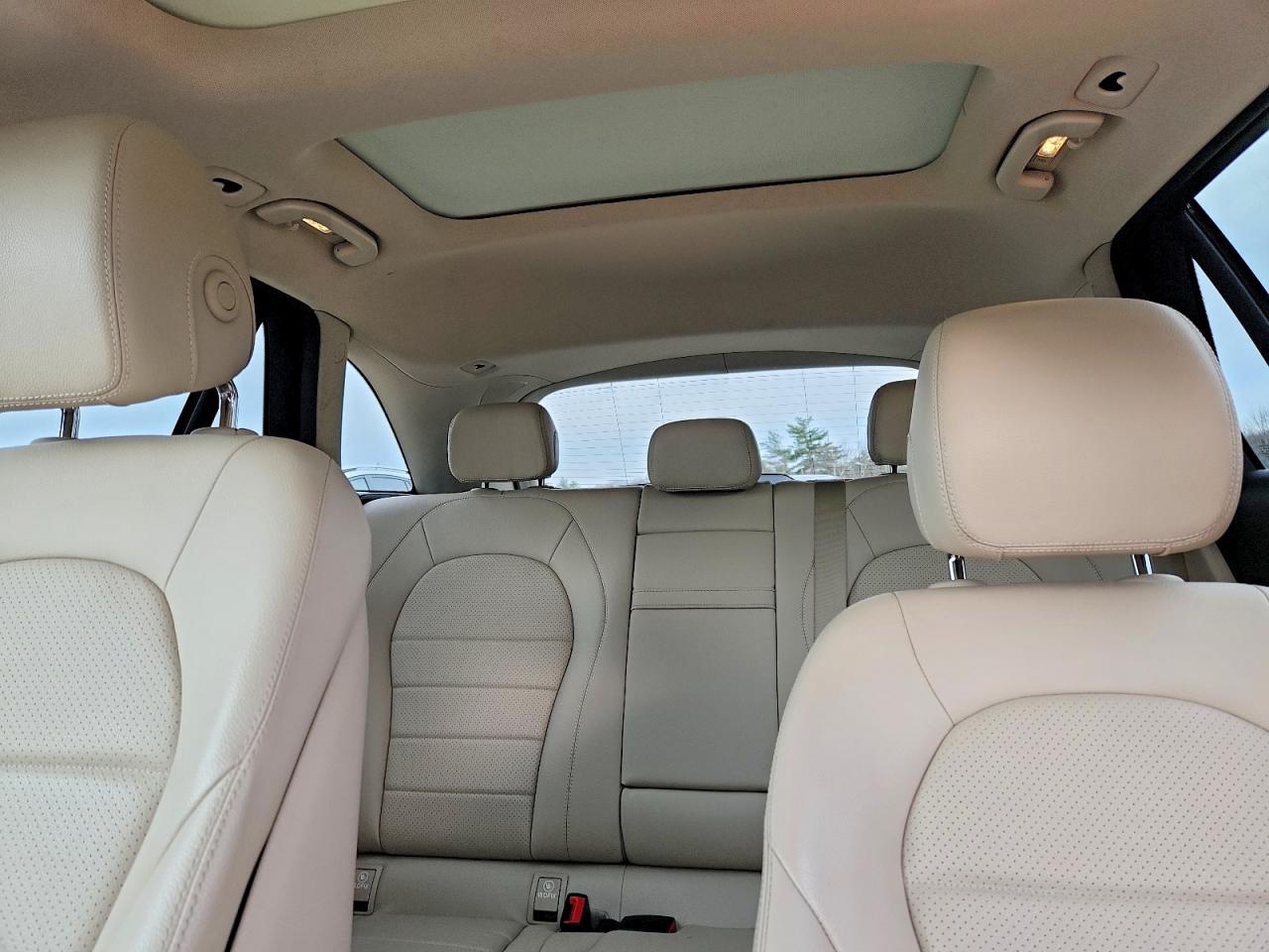 2018 MERCEDES-BENZ GLC 300 4MATIC photo 28