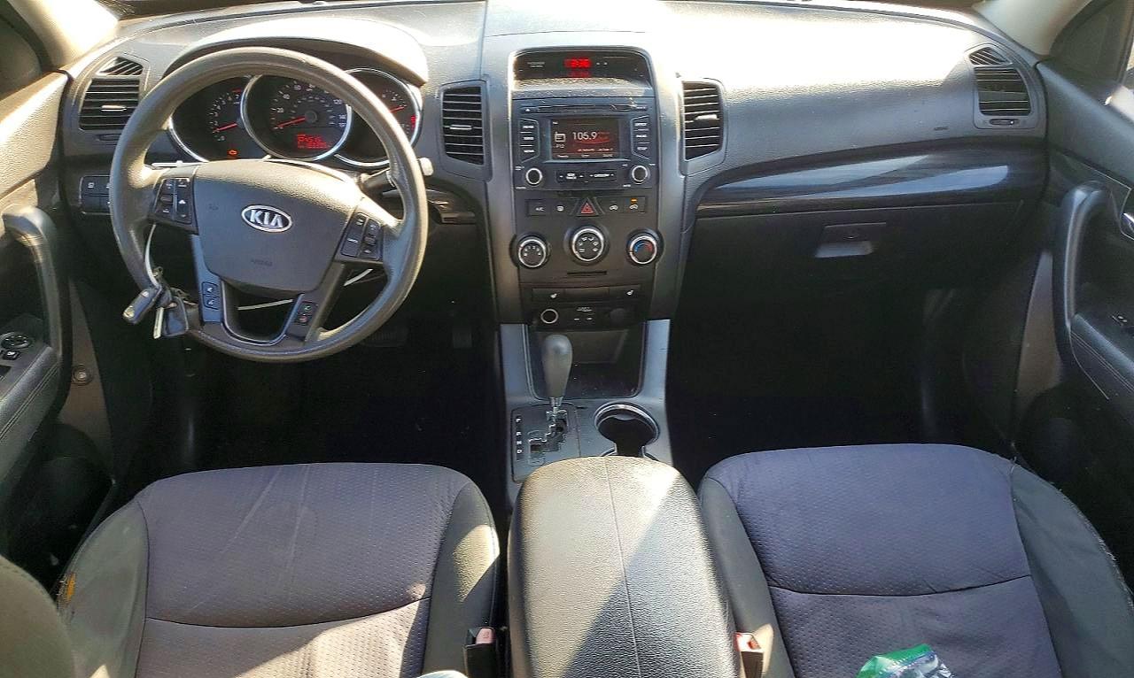 2013 KIA SORENTO LX photo 15