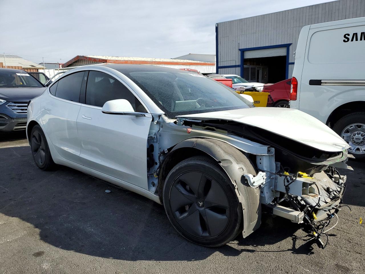 2020 TESLA MODEL 3 photo 4
