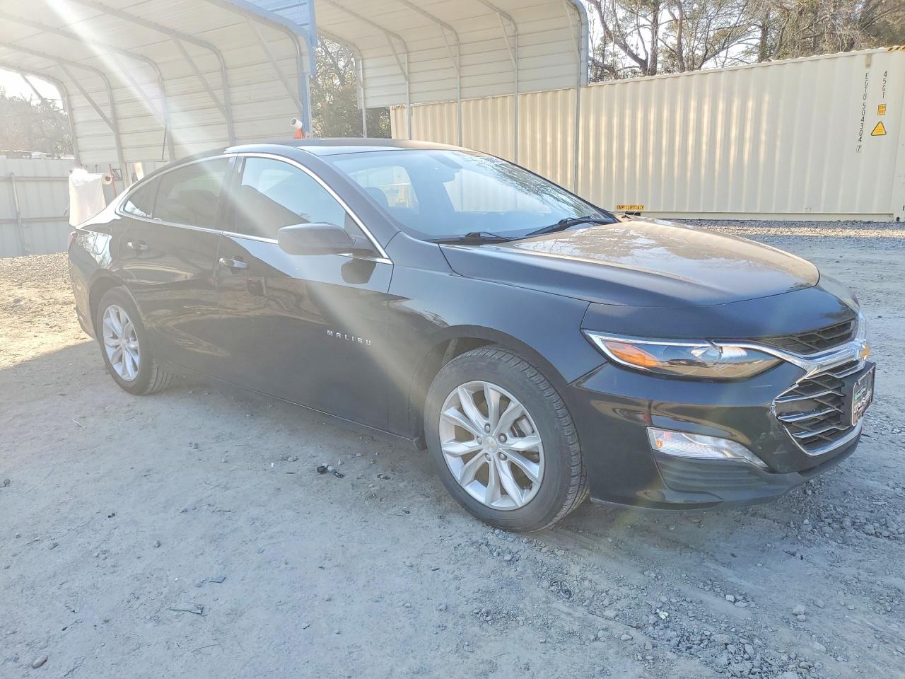 2020 CHEVROLET MALIBU LT photo 4