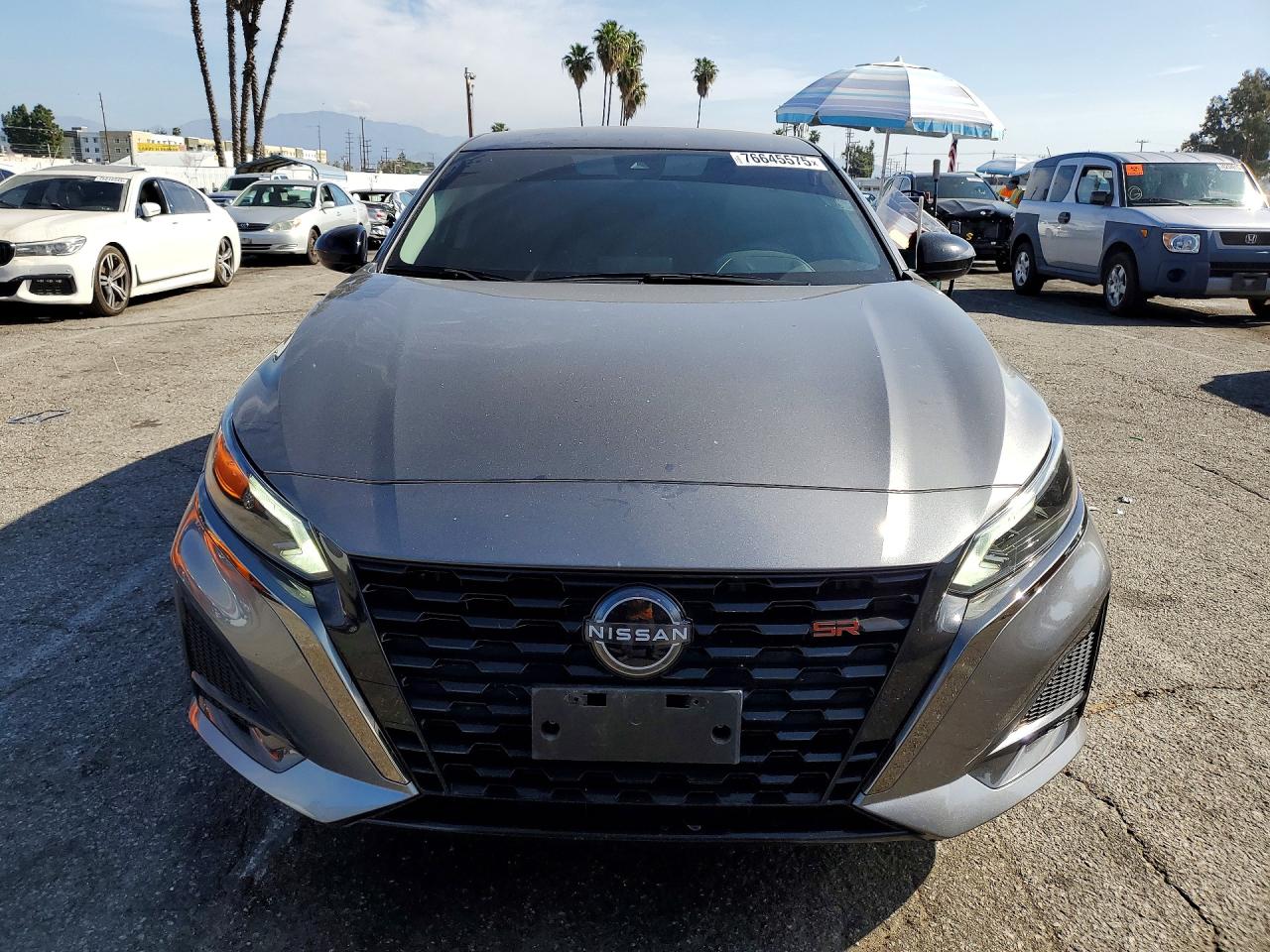 2024 NISSAN ALTIMA SR photo 5