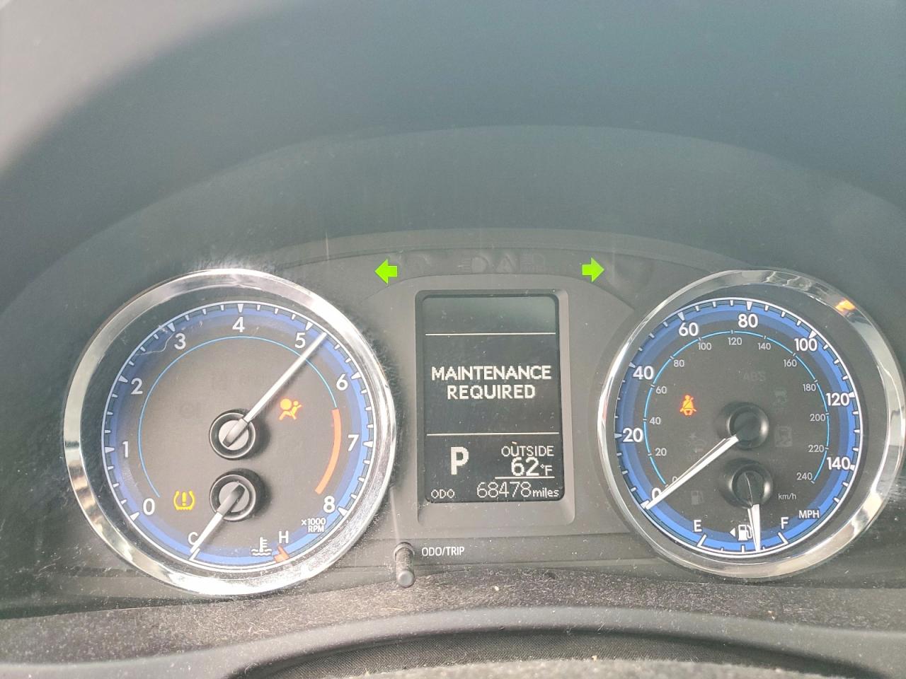 2017 TOYOTA COROLLA LE photo 17