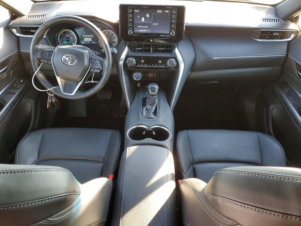 2022 TOYOTA VENZA LE photo 22