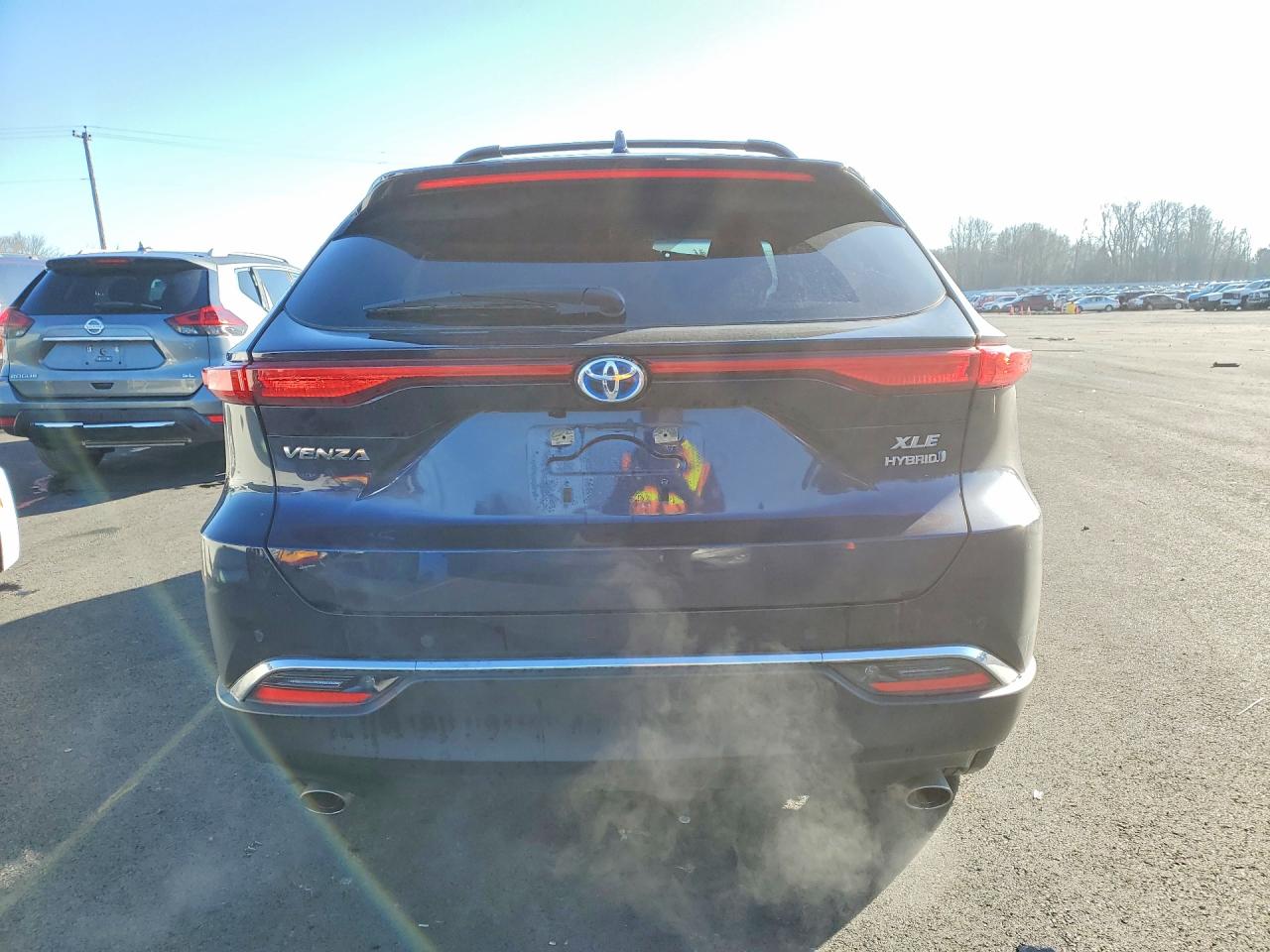 2022 TOYOTA VENZA LE photo 16