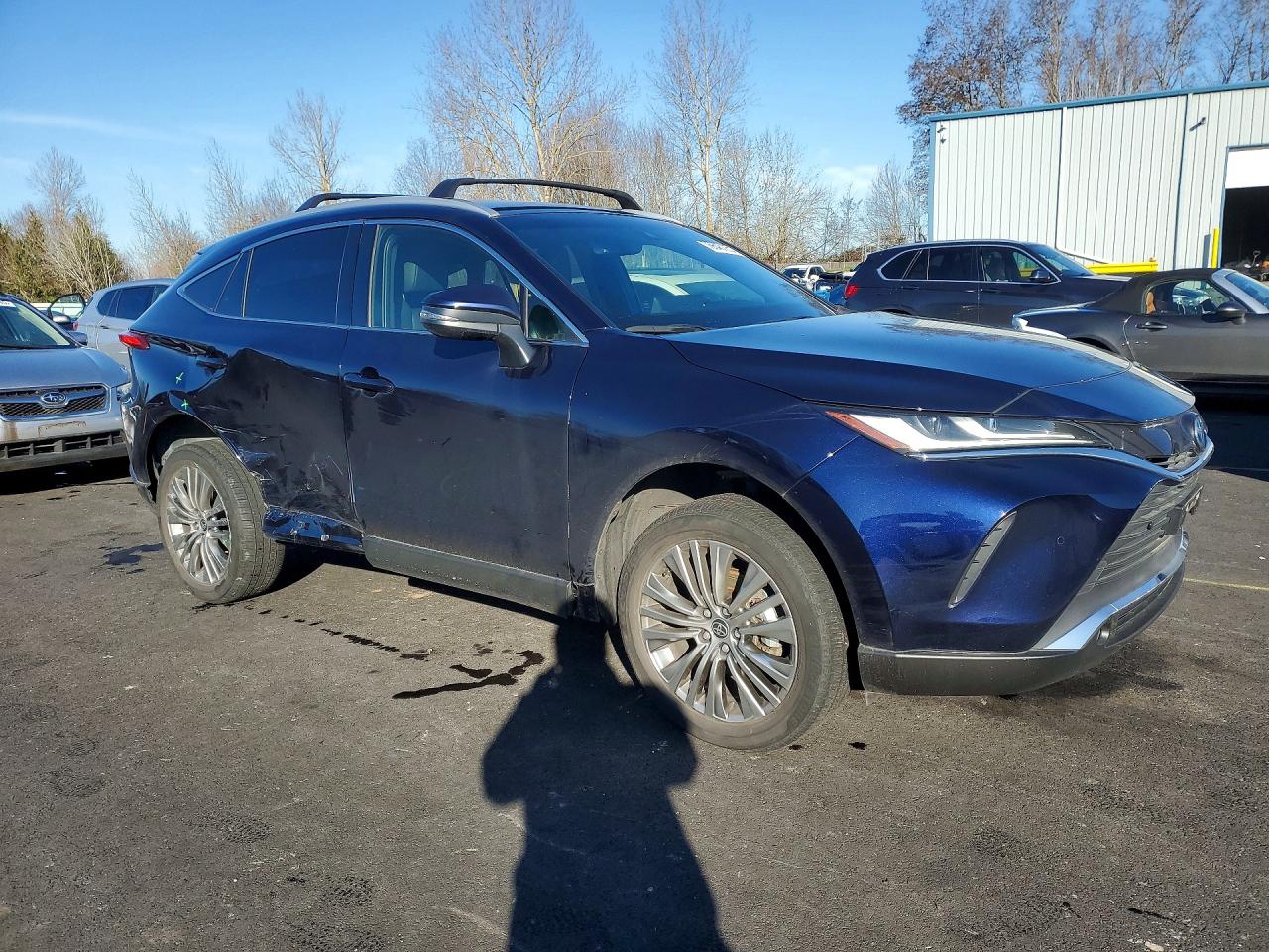 2022 TOYOTA VENZA LE photo 10