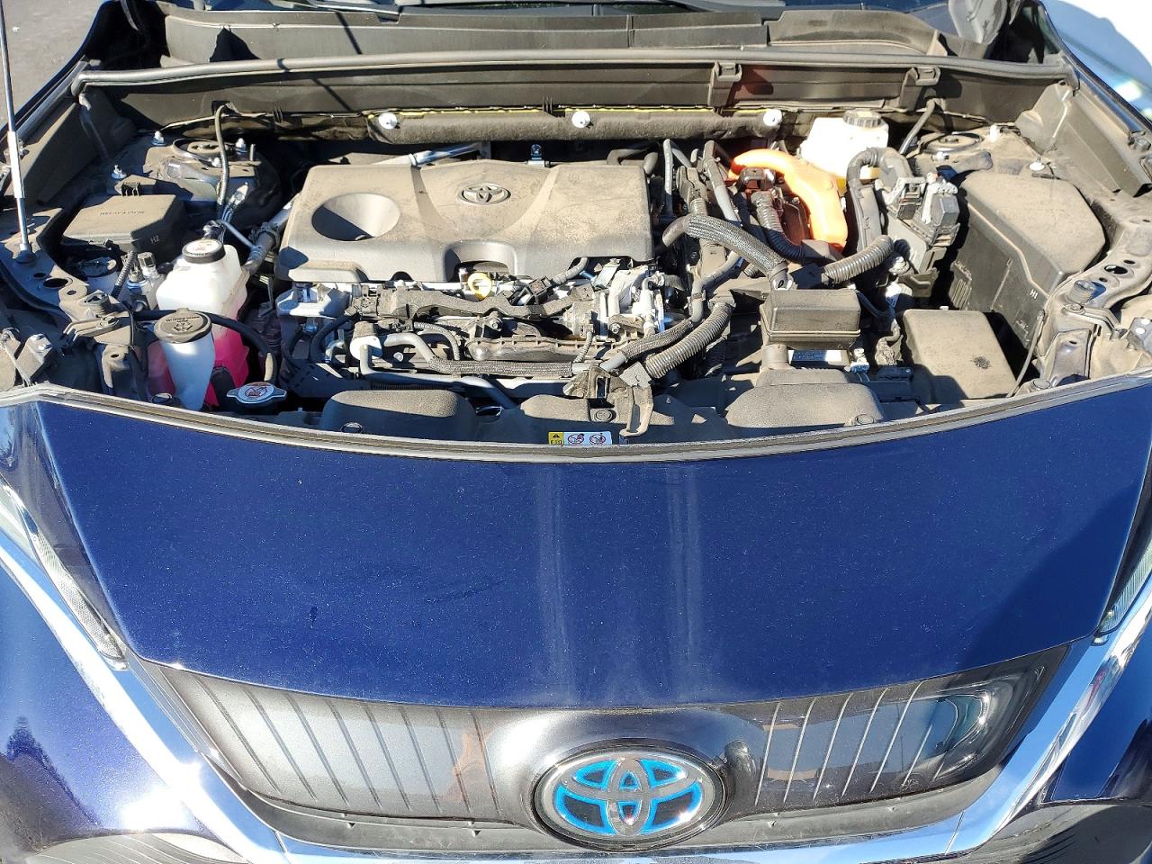2022 TOYOTA VENZA LE photo 31