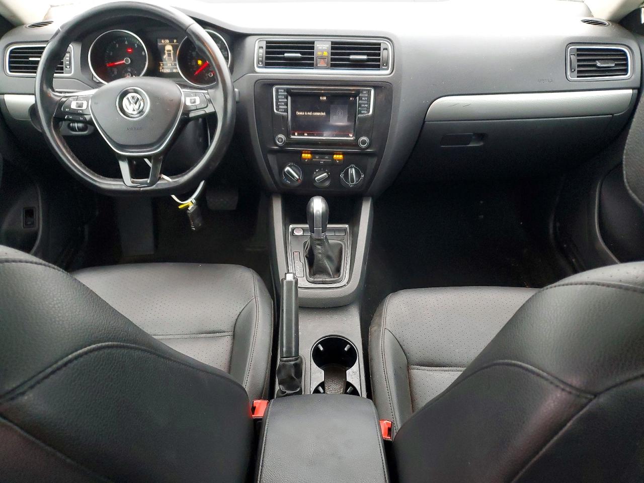 2017 VOLKSWAGEN JETTA SE photo 15