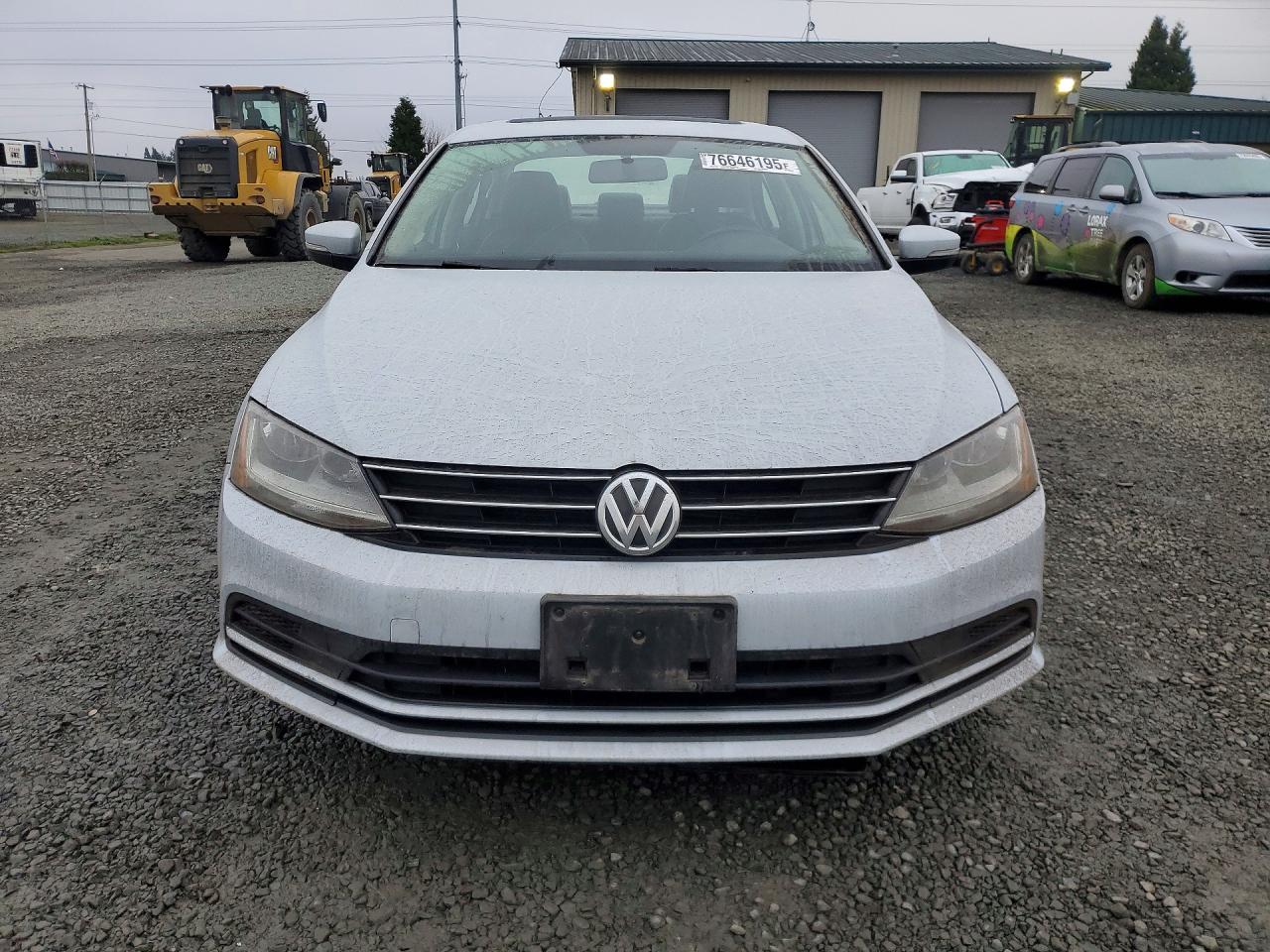2017 VOLKSWAGEN JETTA SE photo 9