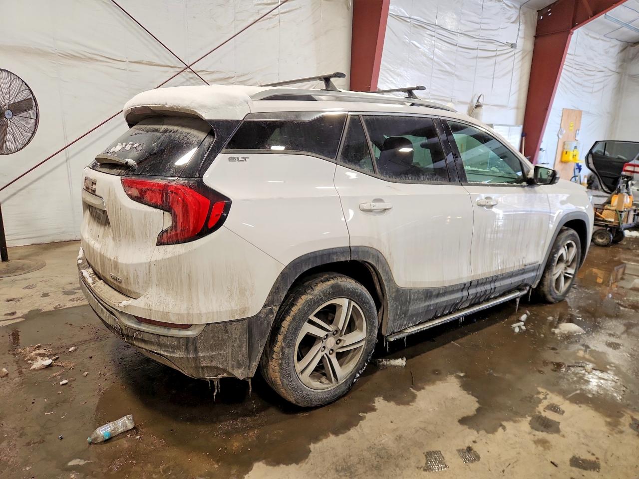 2018 GMC TERRAIN SLT photo 7