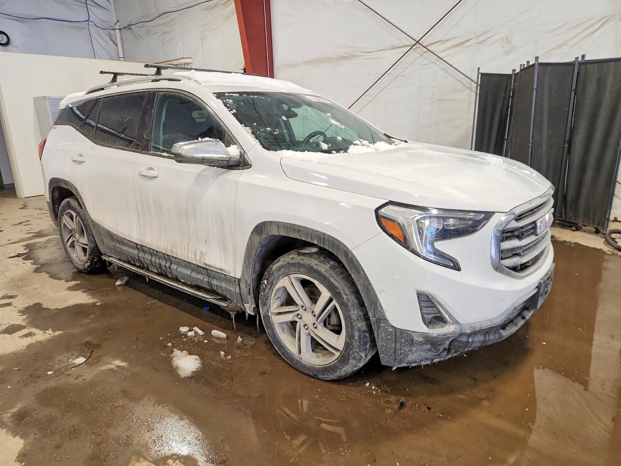 2018 GMC TERRAIN SLT photo 10