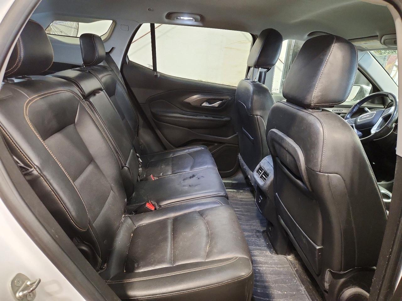 2018 GMC TERRAIN SLT photo 31