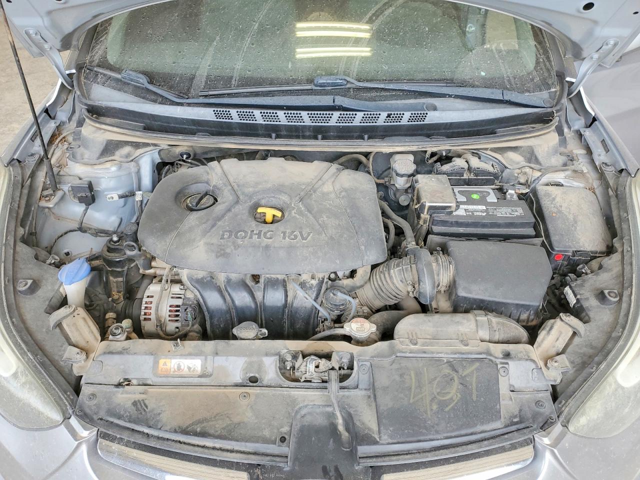 2015 HYUNDAI ELANTRA SE photo 31