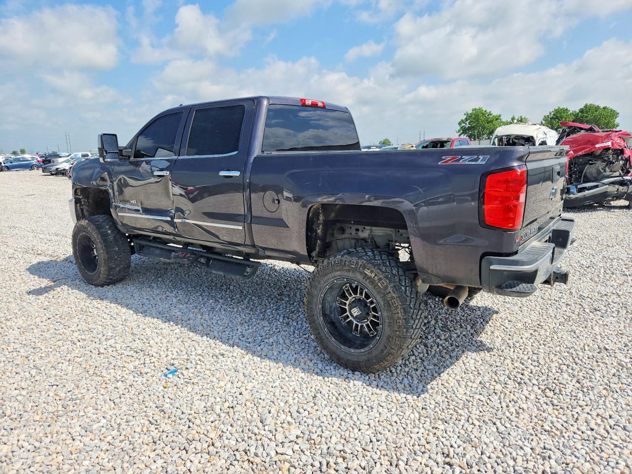 2016 CHEVROLET SILVERADO K2500 HEAVY DUTY LTZ photo 4
