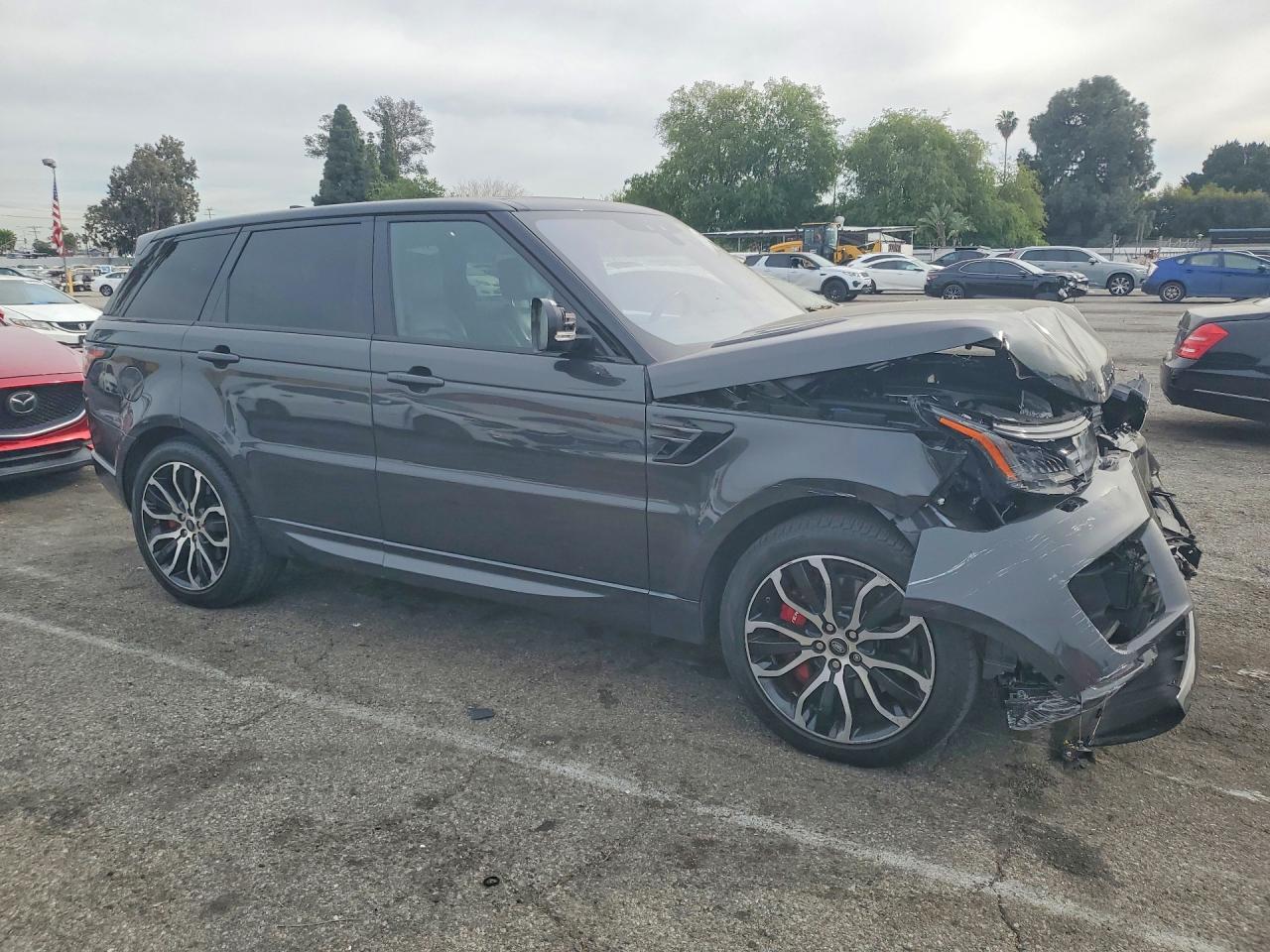 2019 LAND ROVER RANGE ROVER SPORT SUPERCHARGED DYNAMIC photo 4