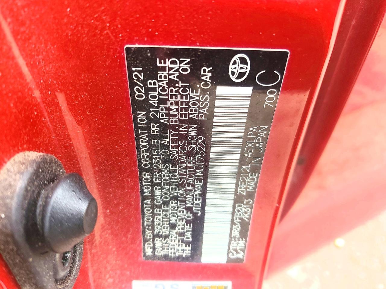 2021 TOYOTA COROLLA LE photo 13