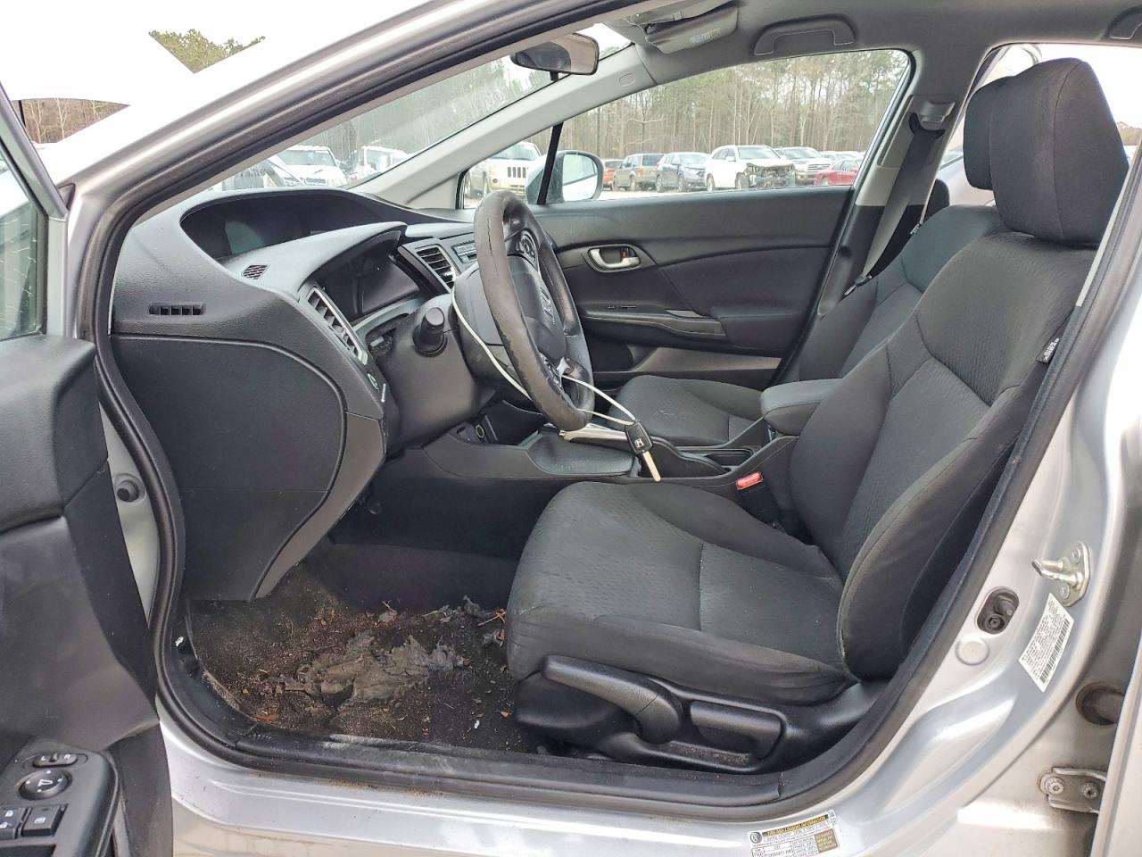 2015 HONDA CIVIC LX photo 13