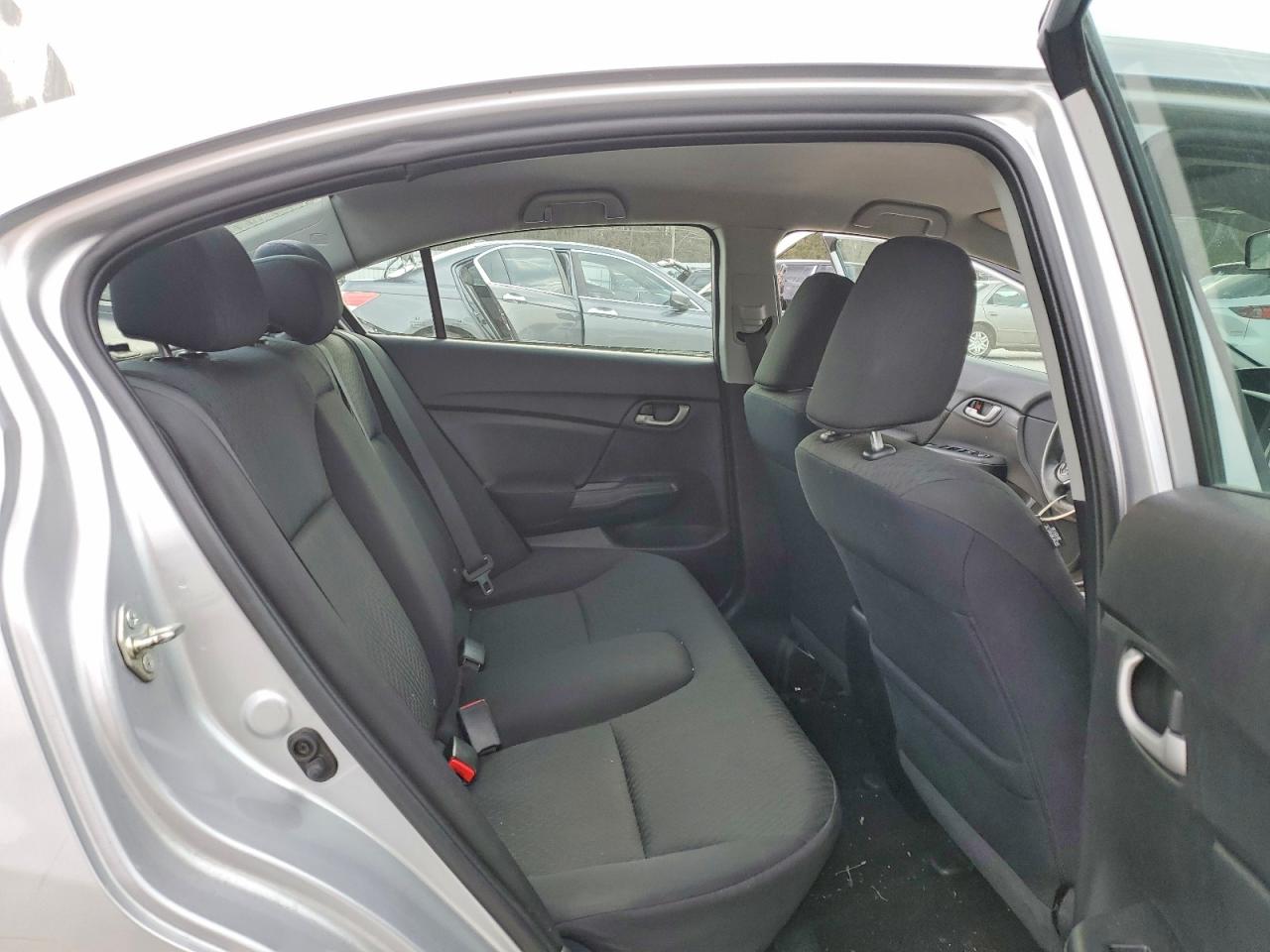 2015 HONDA CIVIC LX photo 19