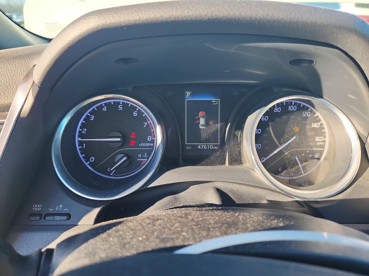 2020 TOYOTA CAMRY LE photo 17