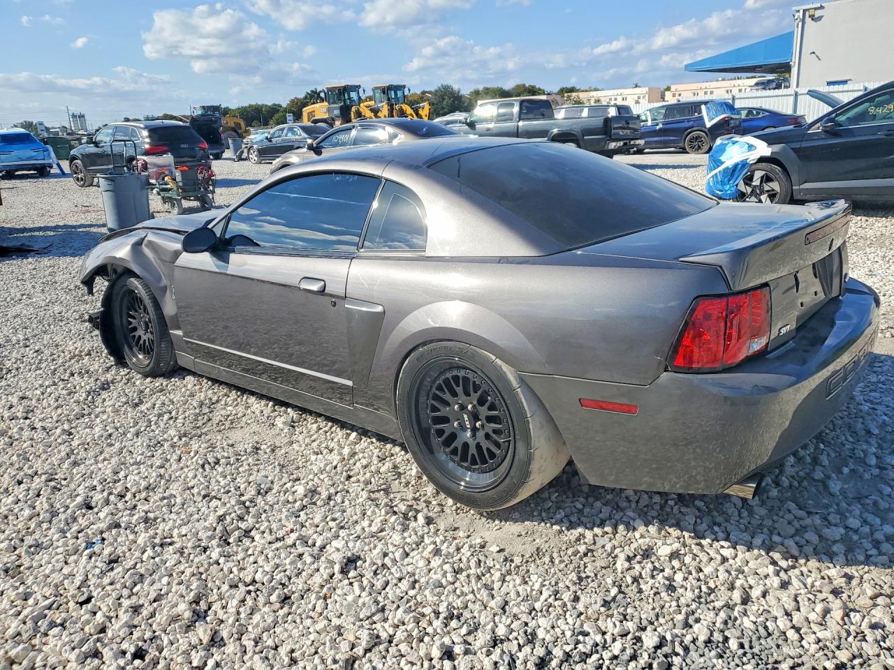 2003 FORD MUSTANG COBRA SVT photo 4