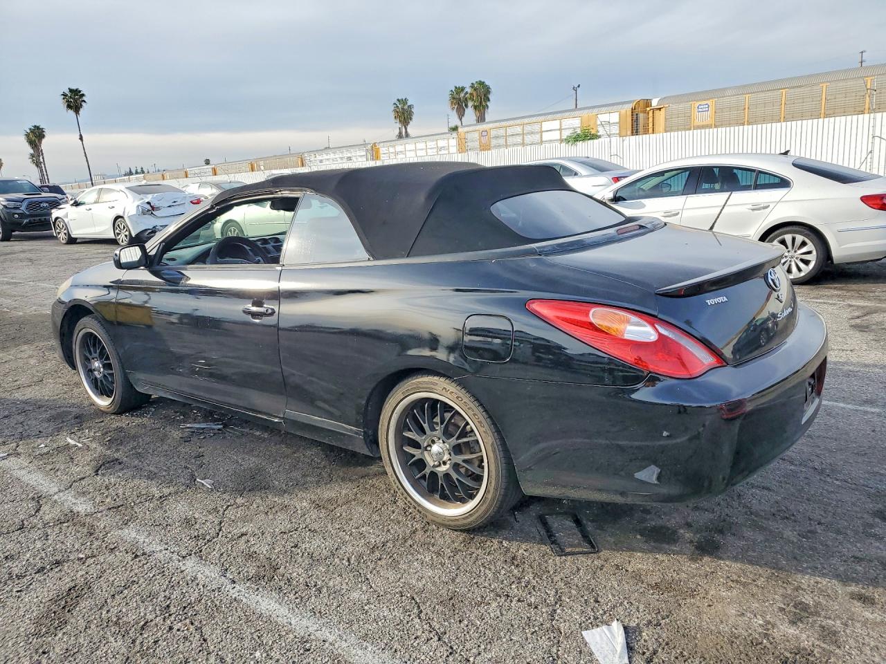 2005 TOYOTA CAMRY SOLARA SE photo 3