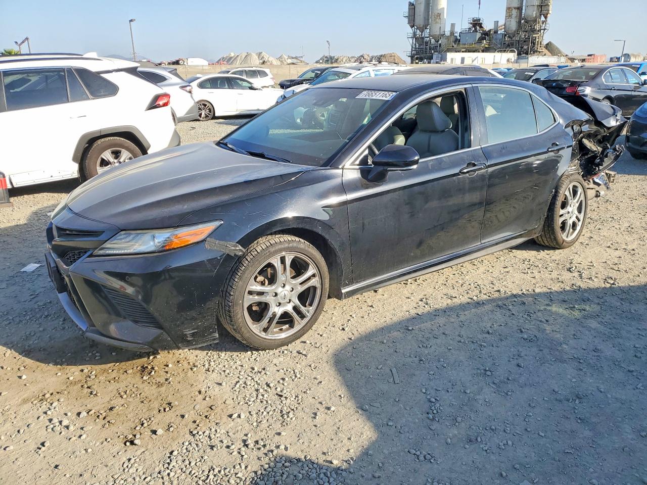 2018 TOYOTA CAMRY