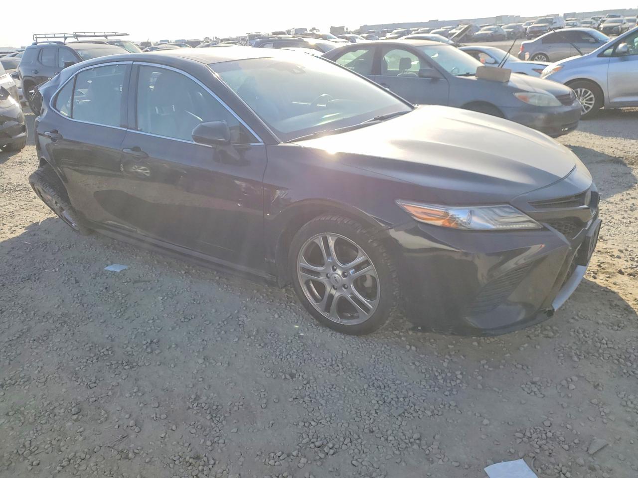 2018 TOYOTA CAMRY XSE photo 7