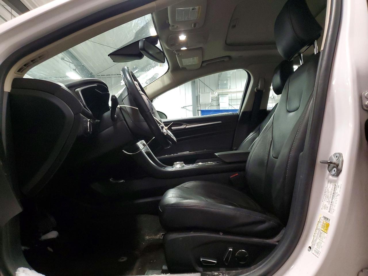 2020 FORD FUSION TITANIUM photo 7