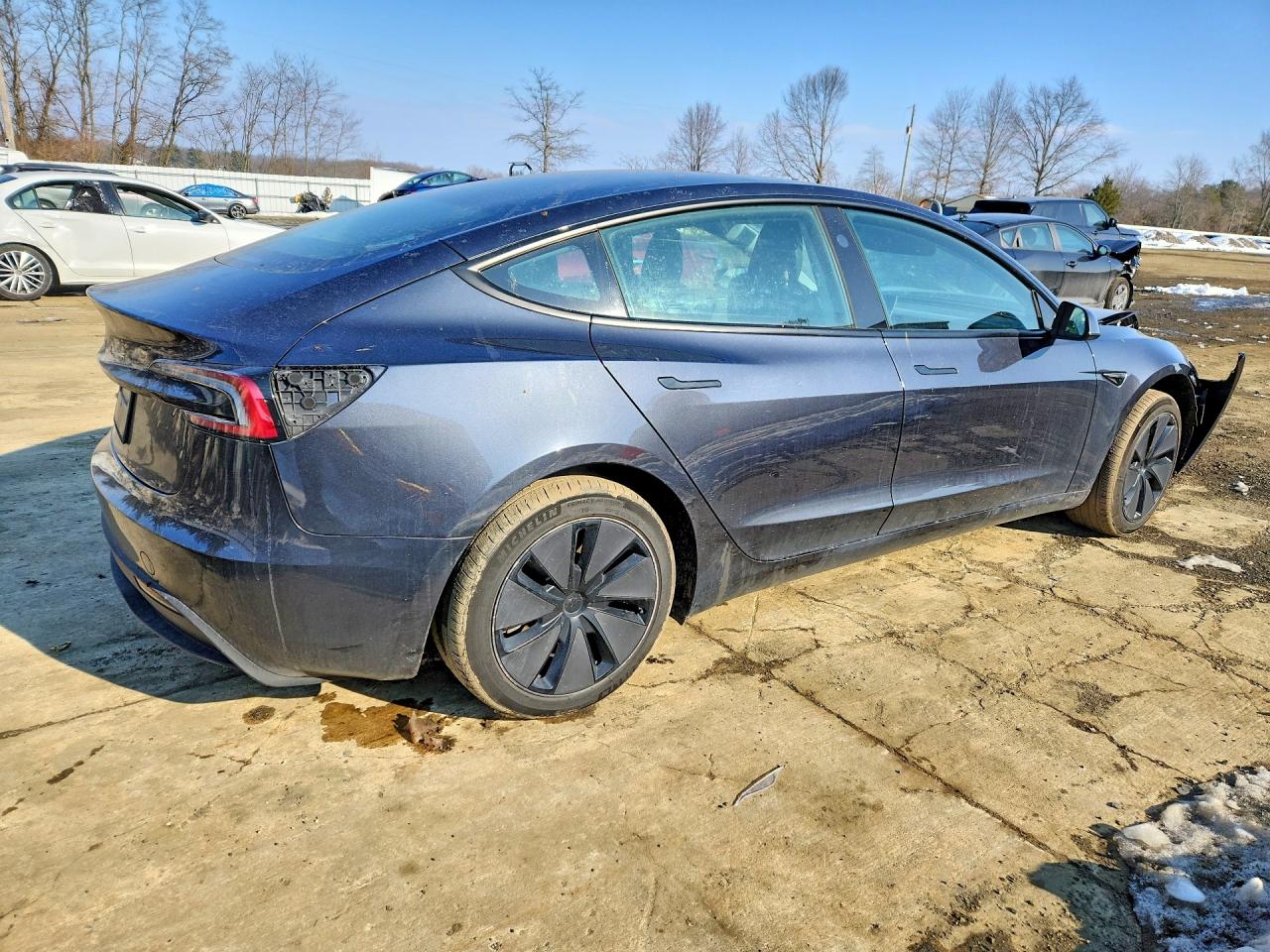 2024 TESLA MODEL 3 photo 5