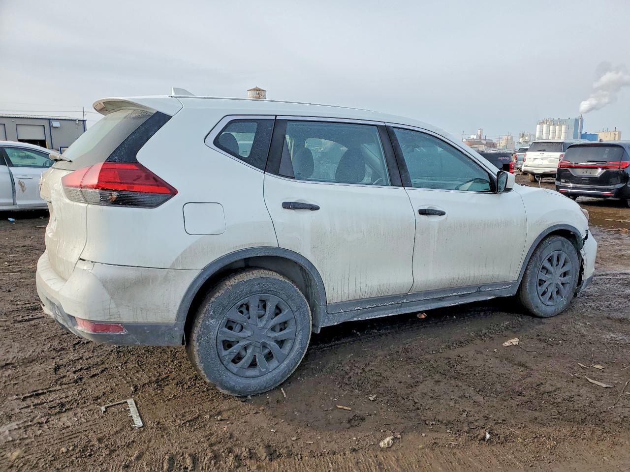 2017 NISSAN ROGUE S photo 3