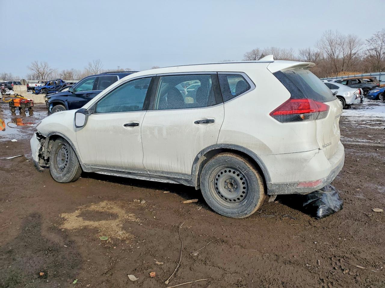2017 NISSAN ROGUE S photo 2