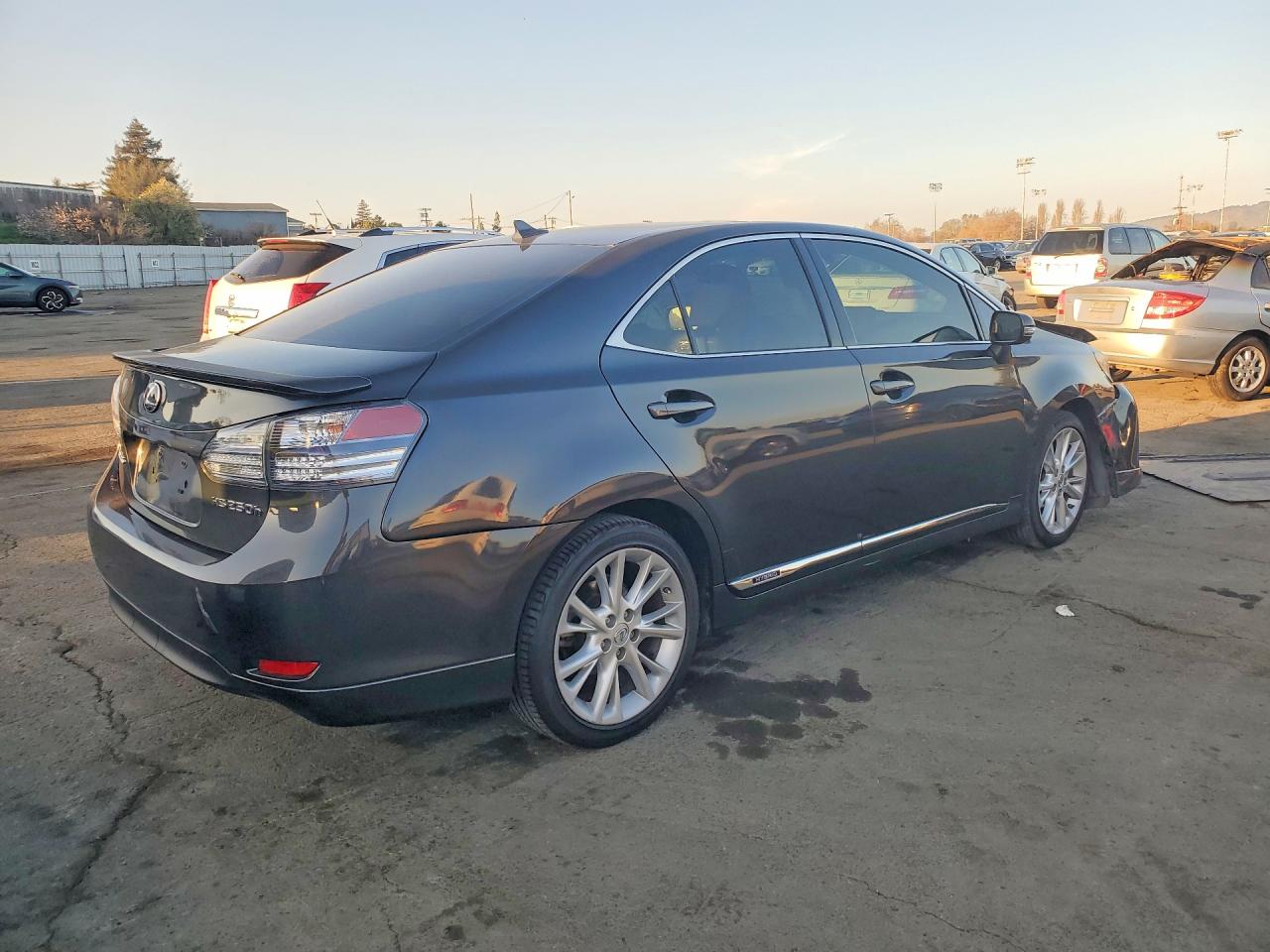 2010 LEXUS HS 250H photo 3