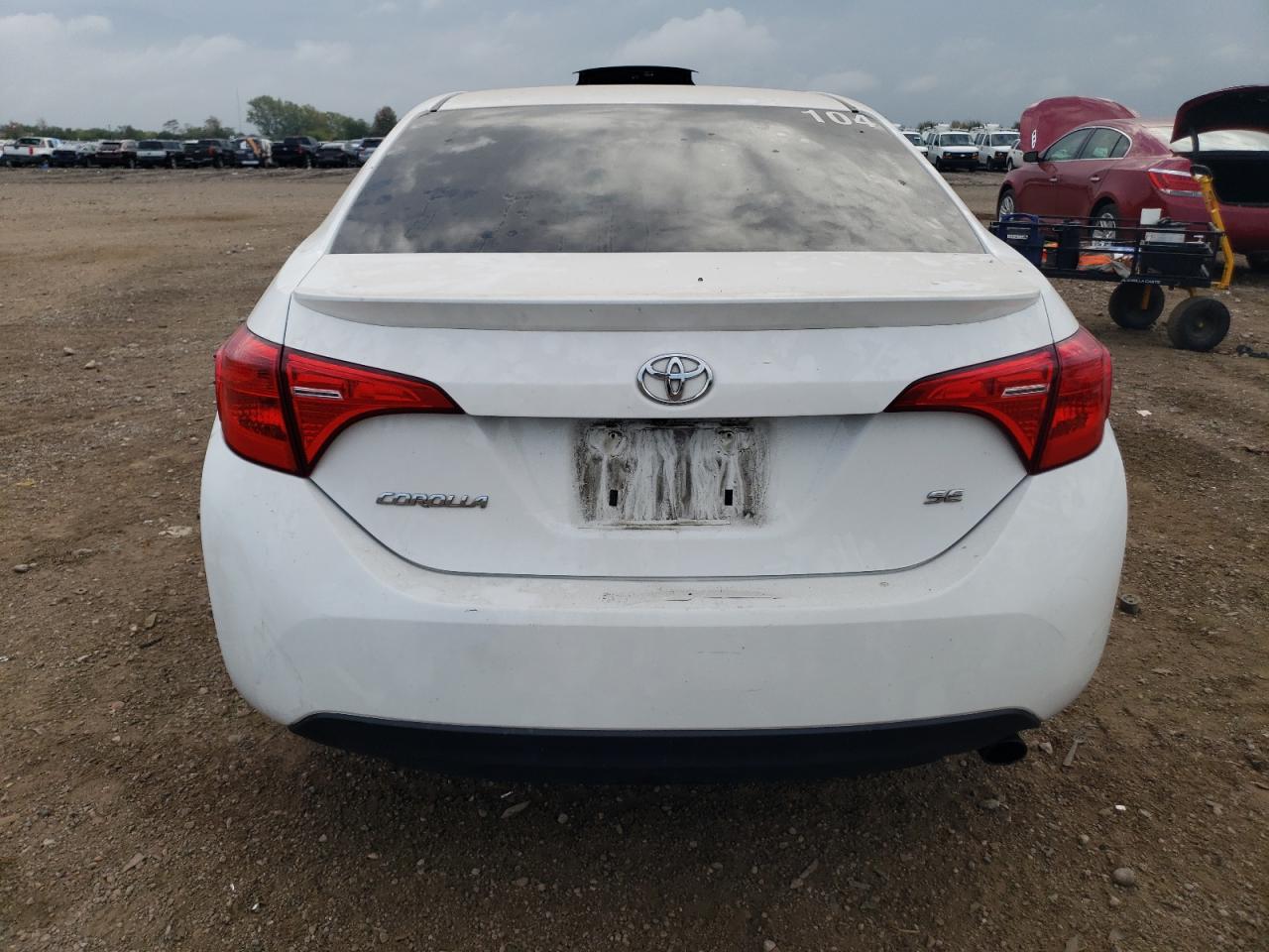 2018 TOYOTA COROLLA L photo 21
