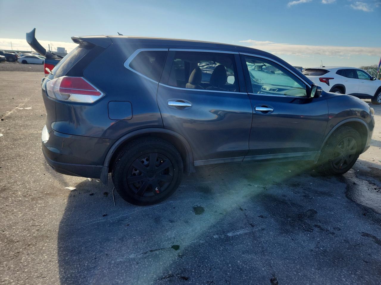 2014 NISSAN ROGUE S photo 7