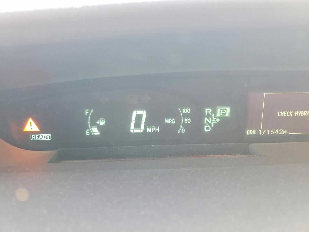 2010 TOYOTA PRIUS III photo 25