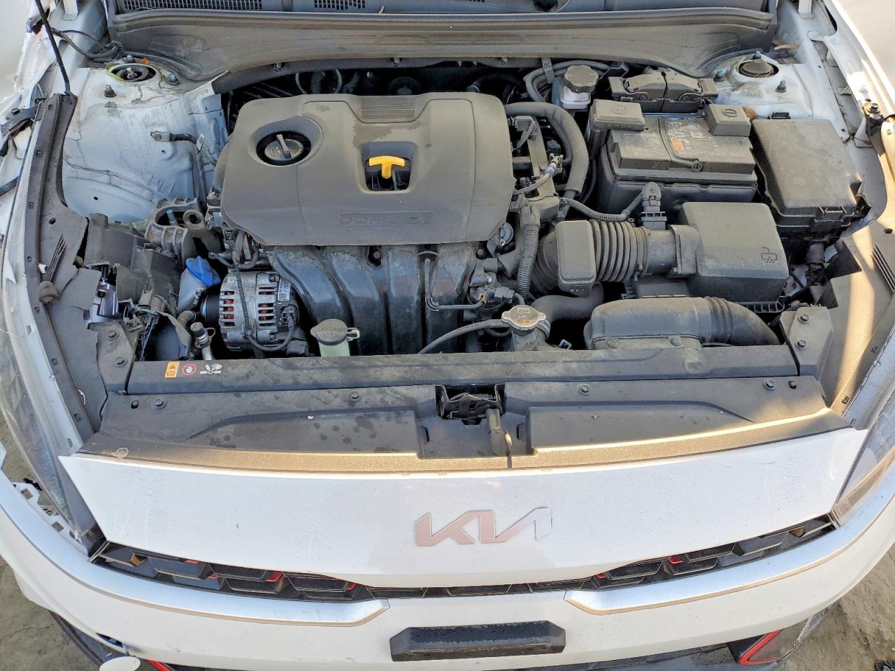 2023 KIA FORTE GT LINE photo 11