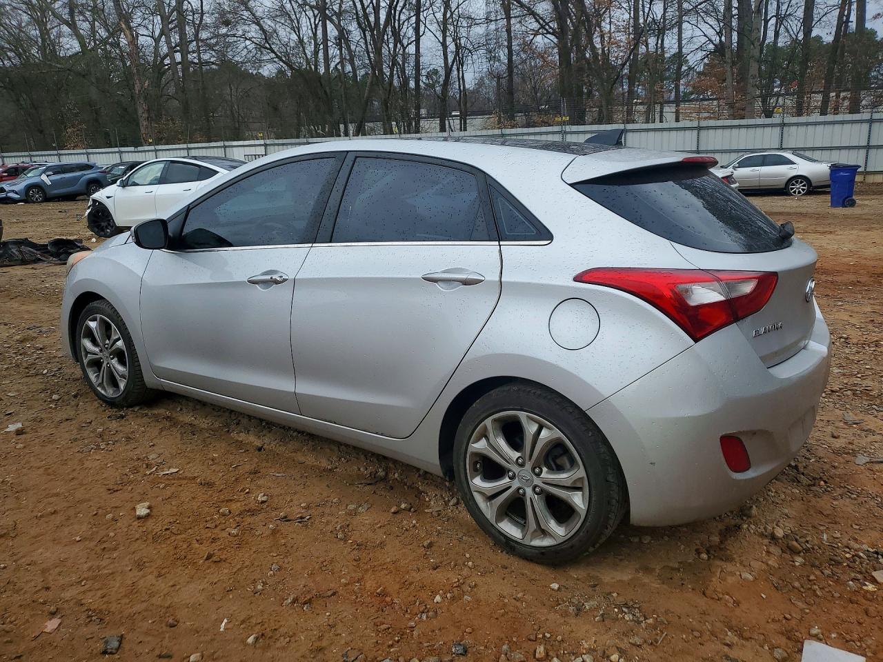 2013 HYUNDAI ELANTRA GT photo 3